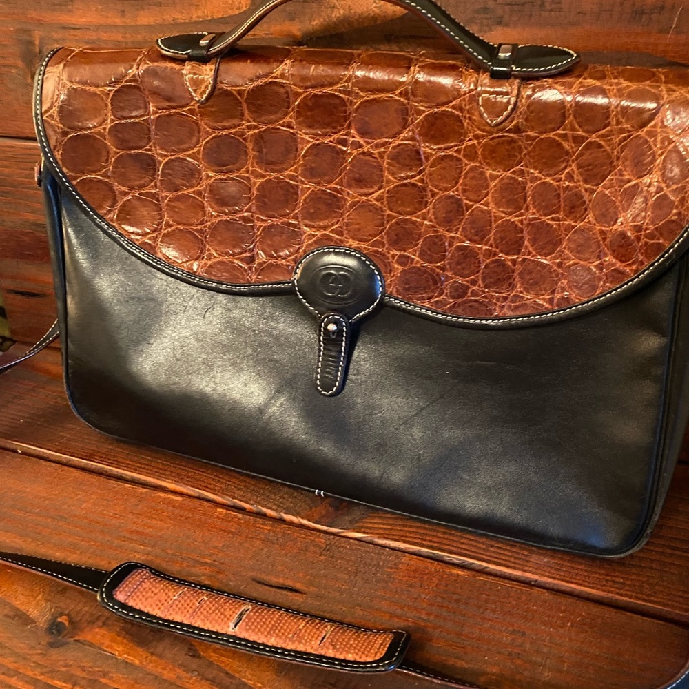 Gucci handbag, authentic, luxury designer leather large bag